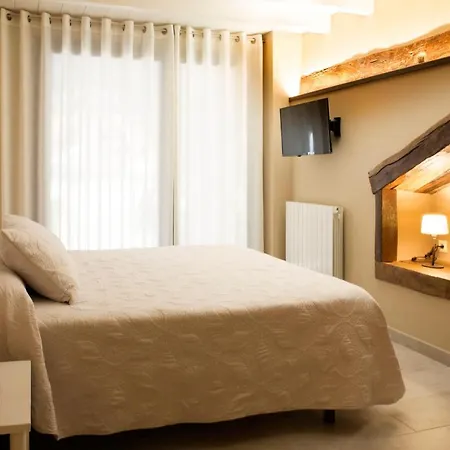 Habitacions Placa Major Guest house 2*